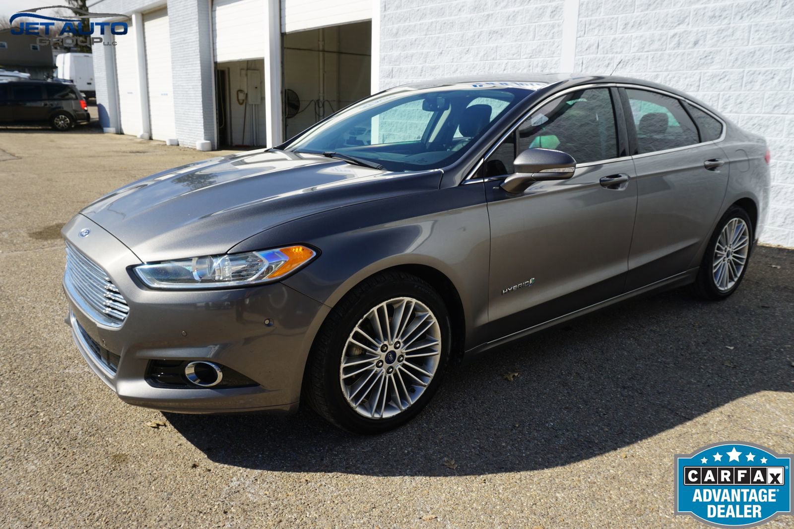 Used 2014 Ford Fusion SE w/ Equipment Group 502A image 3