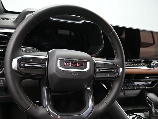 Used 2024 GMC Canyon AT4 w/ Technology Package AWD/4WD image 16