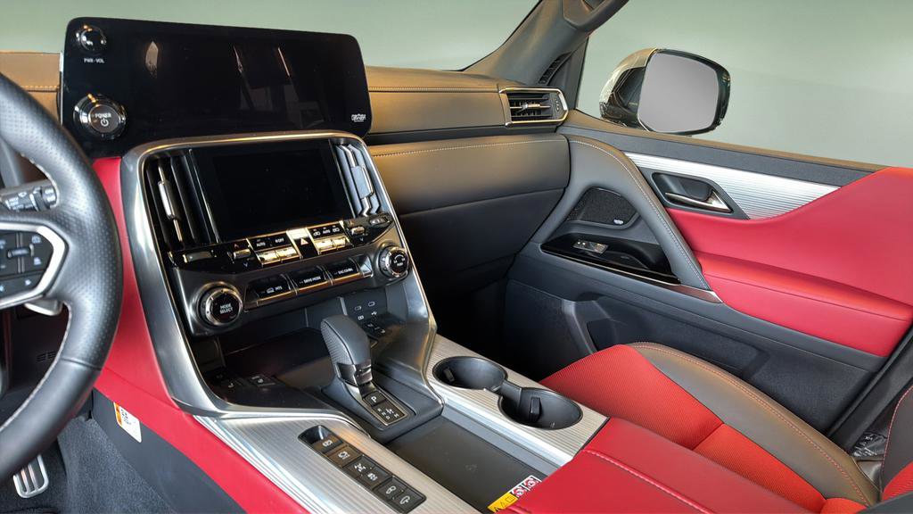 Used 2025 Lexus LX 700h F Sport w/ Accessory Package (Z1) image 25