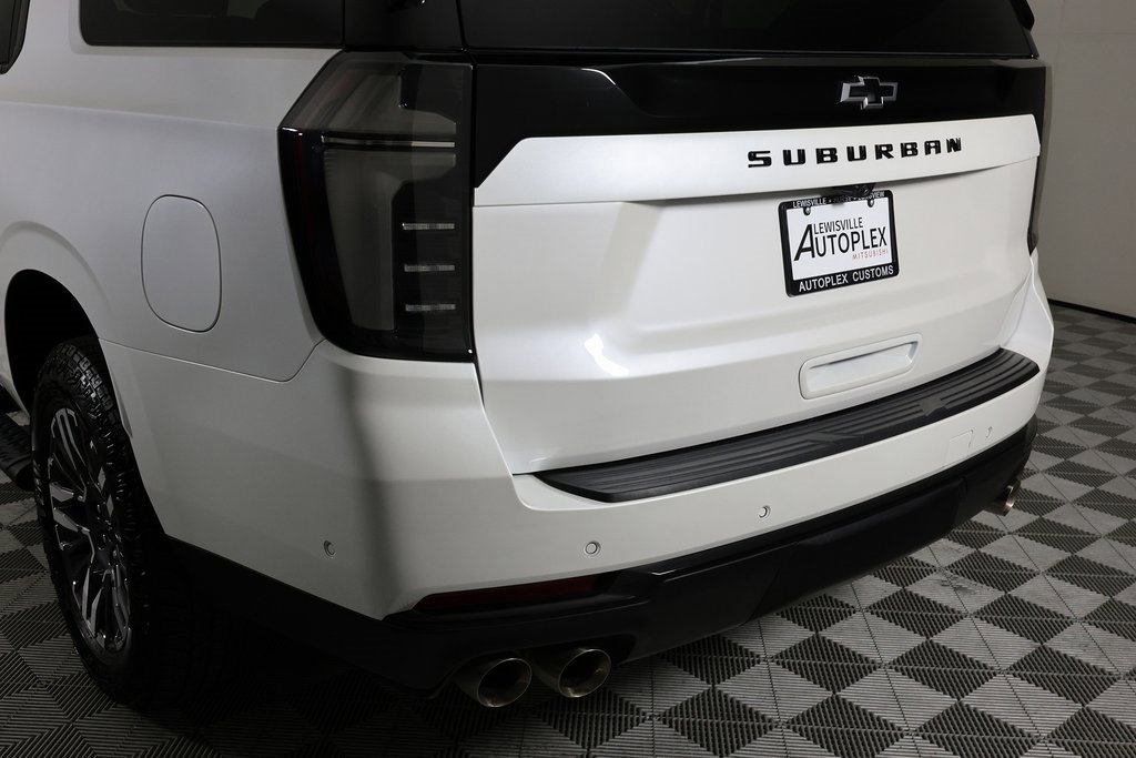 Used 2025 Chevrolet Suburban Z71 w/ Comfort Package image 54