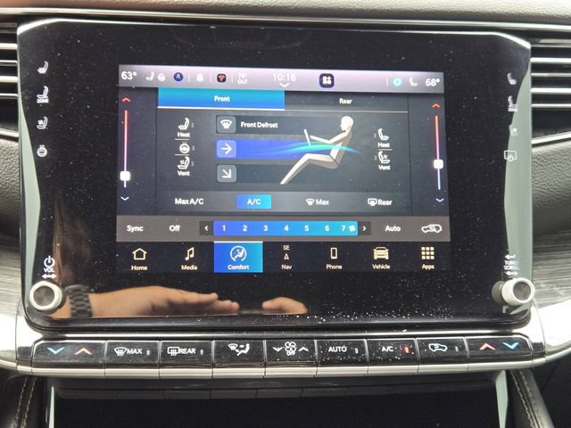 Used 2022 Jeep Wagoneer Series III w/ Premium Group I AWD/4WD image 20