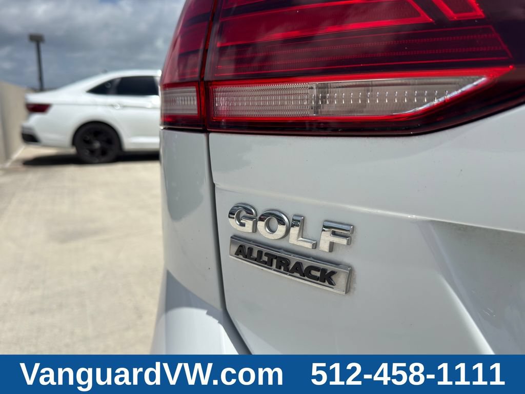 Used 2019 Volkswagen Golf Alltrack SE AWD/4WD image 14