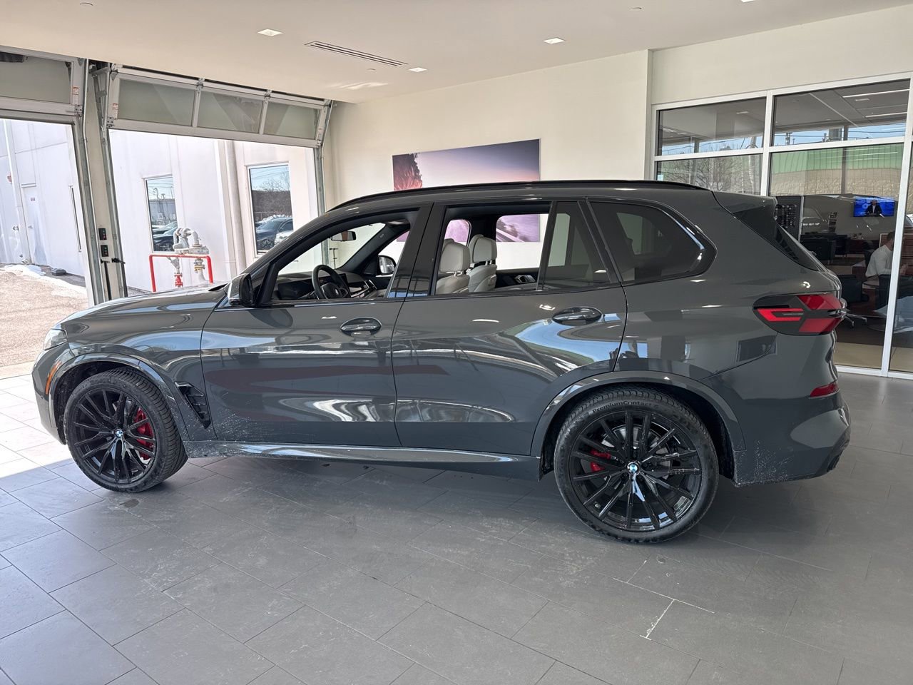 New 2026 BMW X5 xDrive40i AWD/4WD image 5