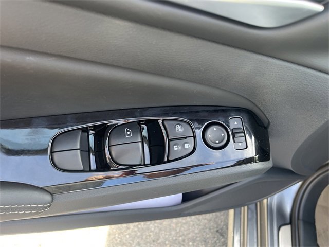 New 2025 Nissan Altima 2.5 SL image 13