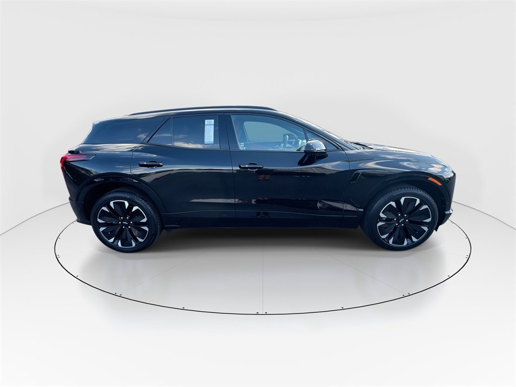 Used 2025 Chevrolet Blazer EV RS w/ Super Cruise Package image 9