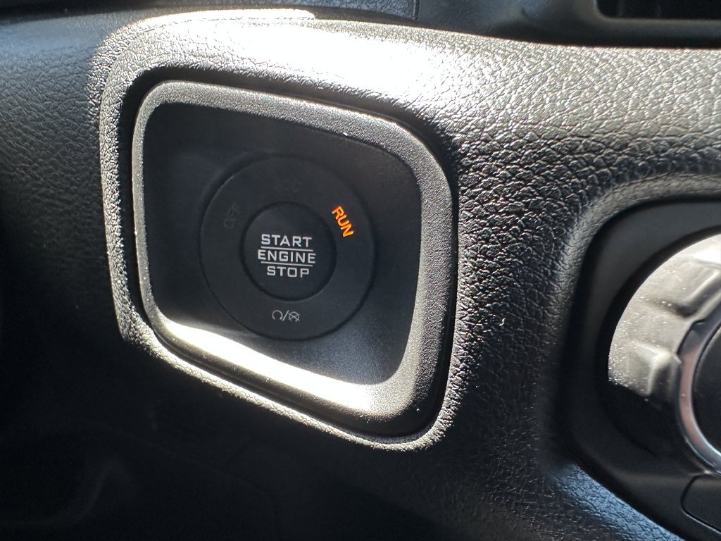 New 2026 Jeep Gladiator Sport AWD/4WD image 26