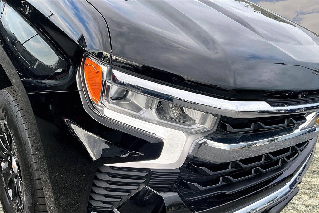 Used 2025 Chevrolet Silverado 1500 LT AWD/4WD image 33