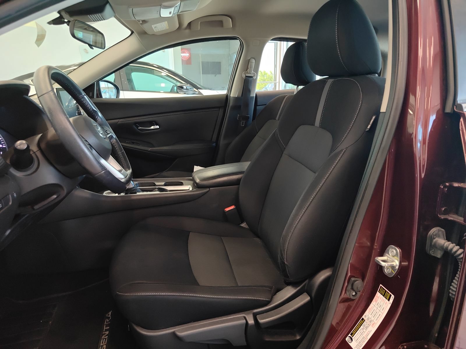 Used 2021 Nissan Sentra SV FWD image 10