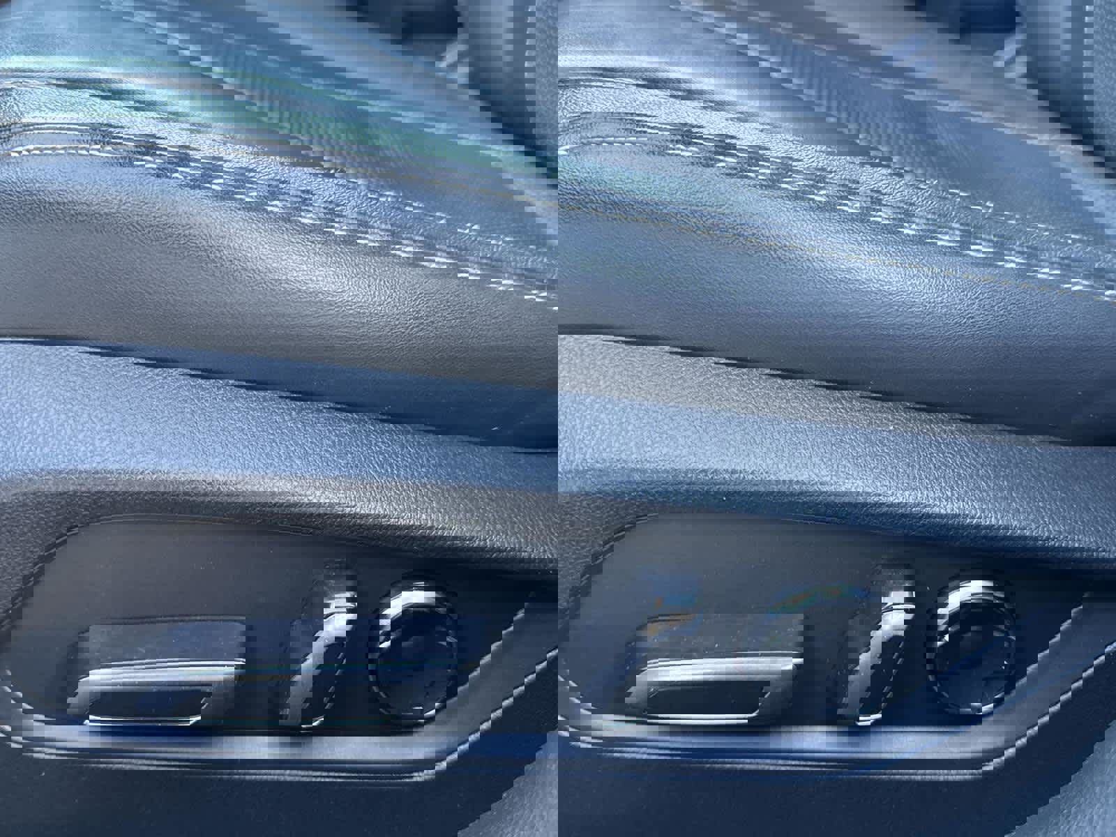 Certified 2023 Acura TLX w/ Technology Package image 13