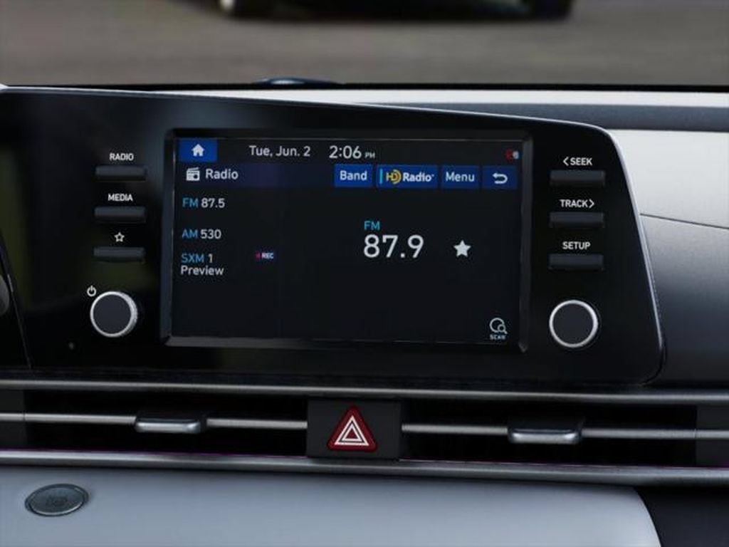 New 2026 Hyundai Elantra SEL Sport FWD image 13