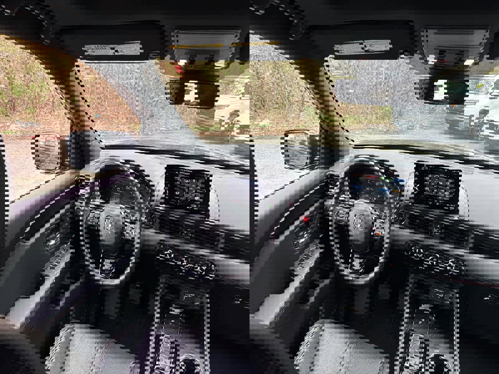 Used 2025 Honda Pilot Black Edition image 33