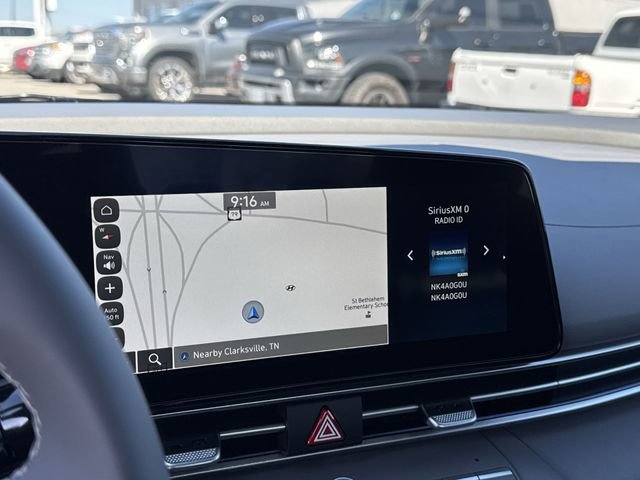 Used 2025 Hyundai Elantra SEL image 20