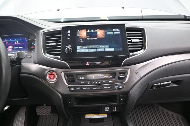 Used 2021 Honda Pilot Special Edition image 8