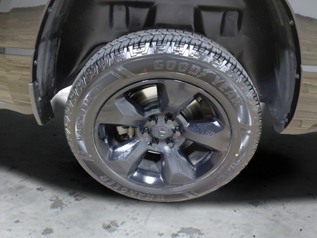 Used 2019 RAM 1500 Big Horn AWD/4WD image 8