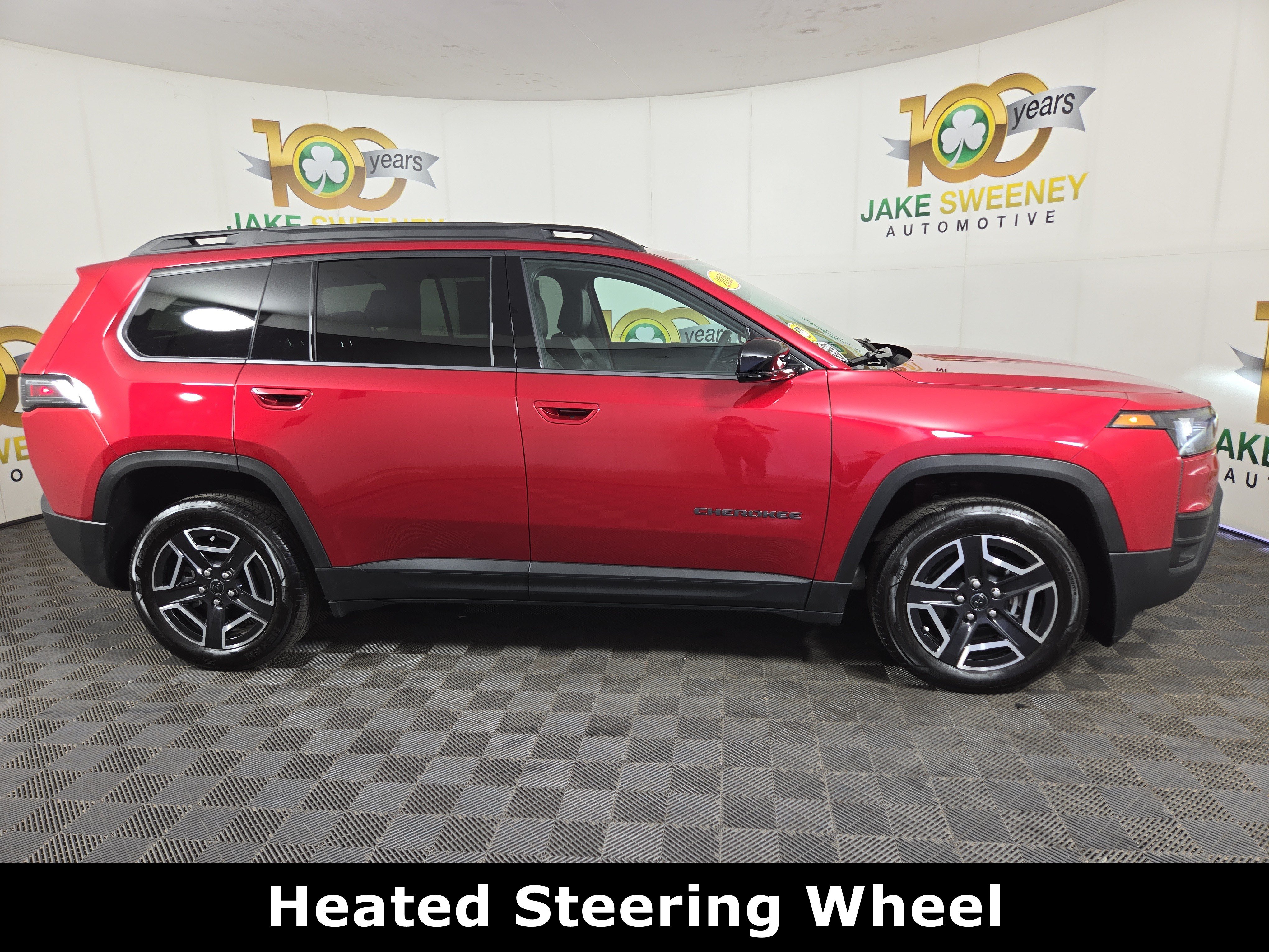 Used 2026 Jeep Cherokee Limited AWD/4WD image 11