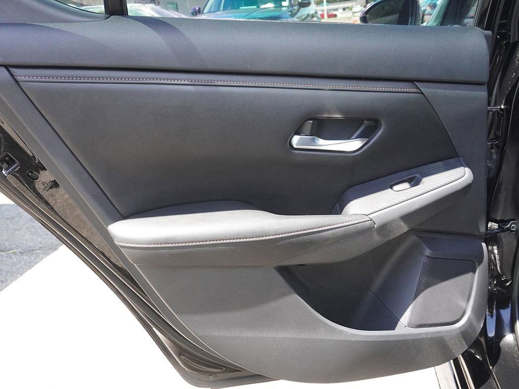 Used 2021 Nissan Sentra SR FWD image 20