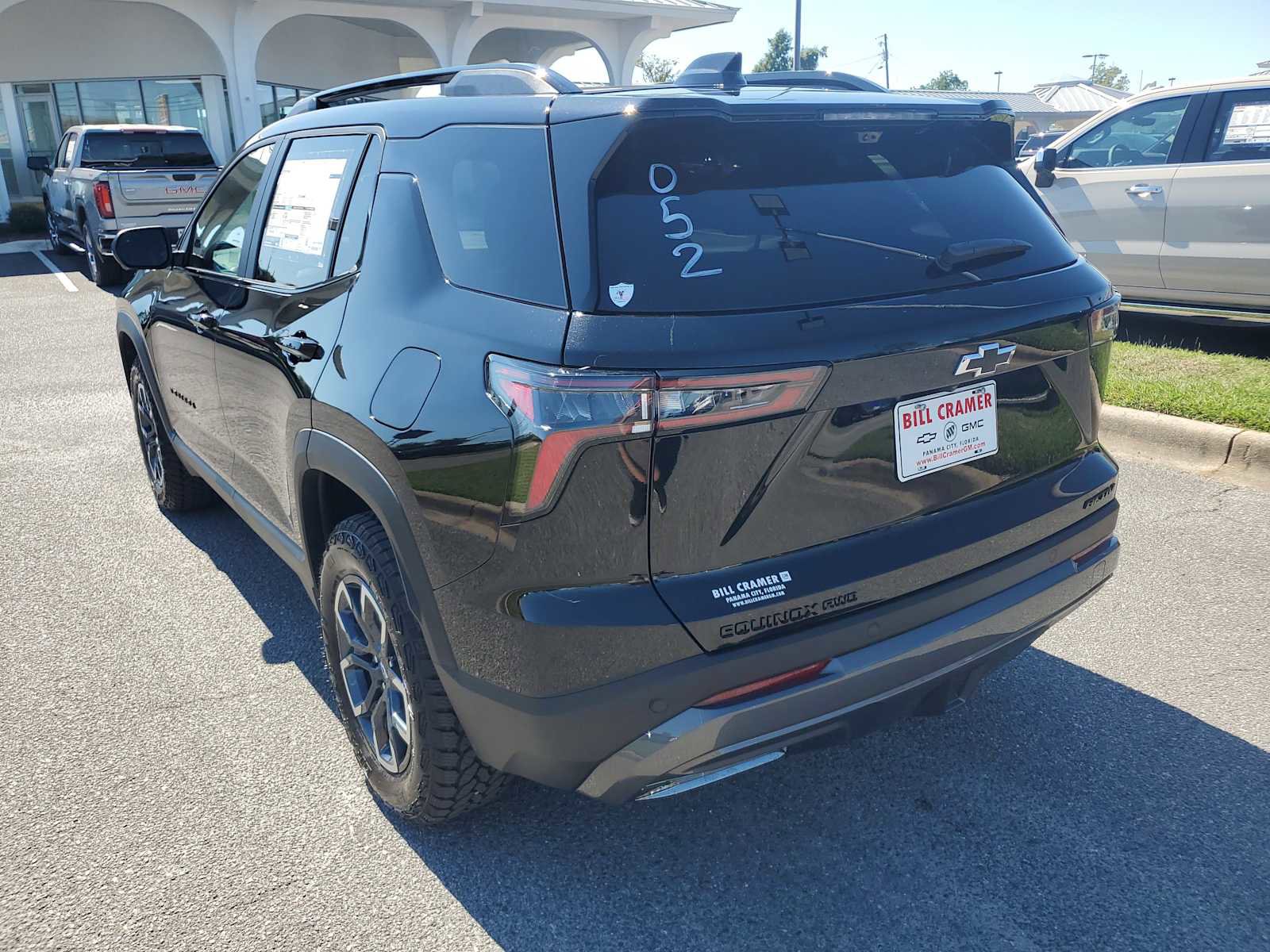 New 2026 Chevrolet Equinox ACTIV w/ Convenience Package III image 3