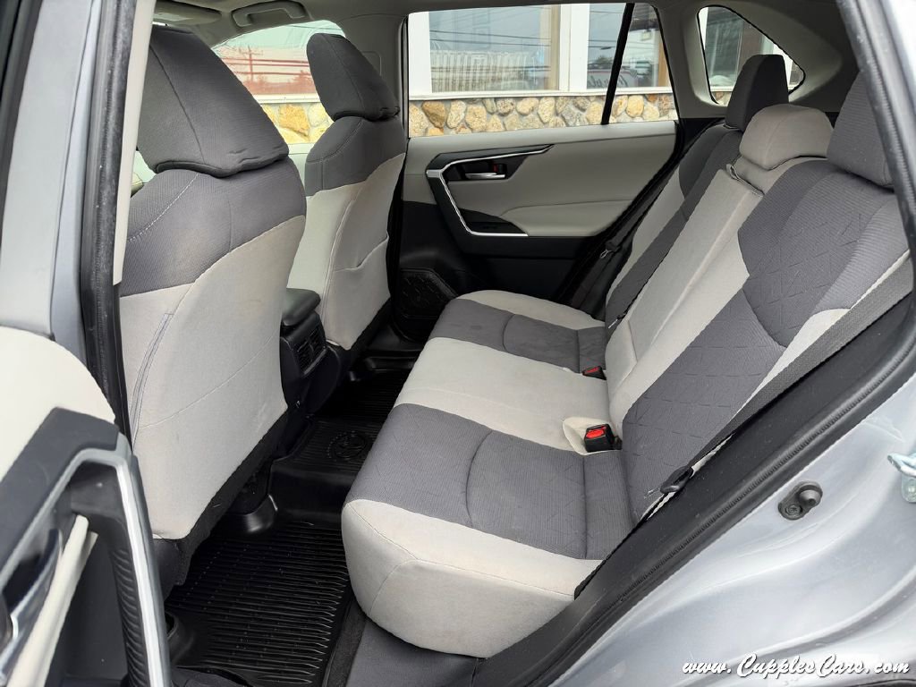 Used 2019 Toyota RAV4 XLE w/ Convenience Package AWD/4WD image 8