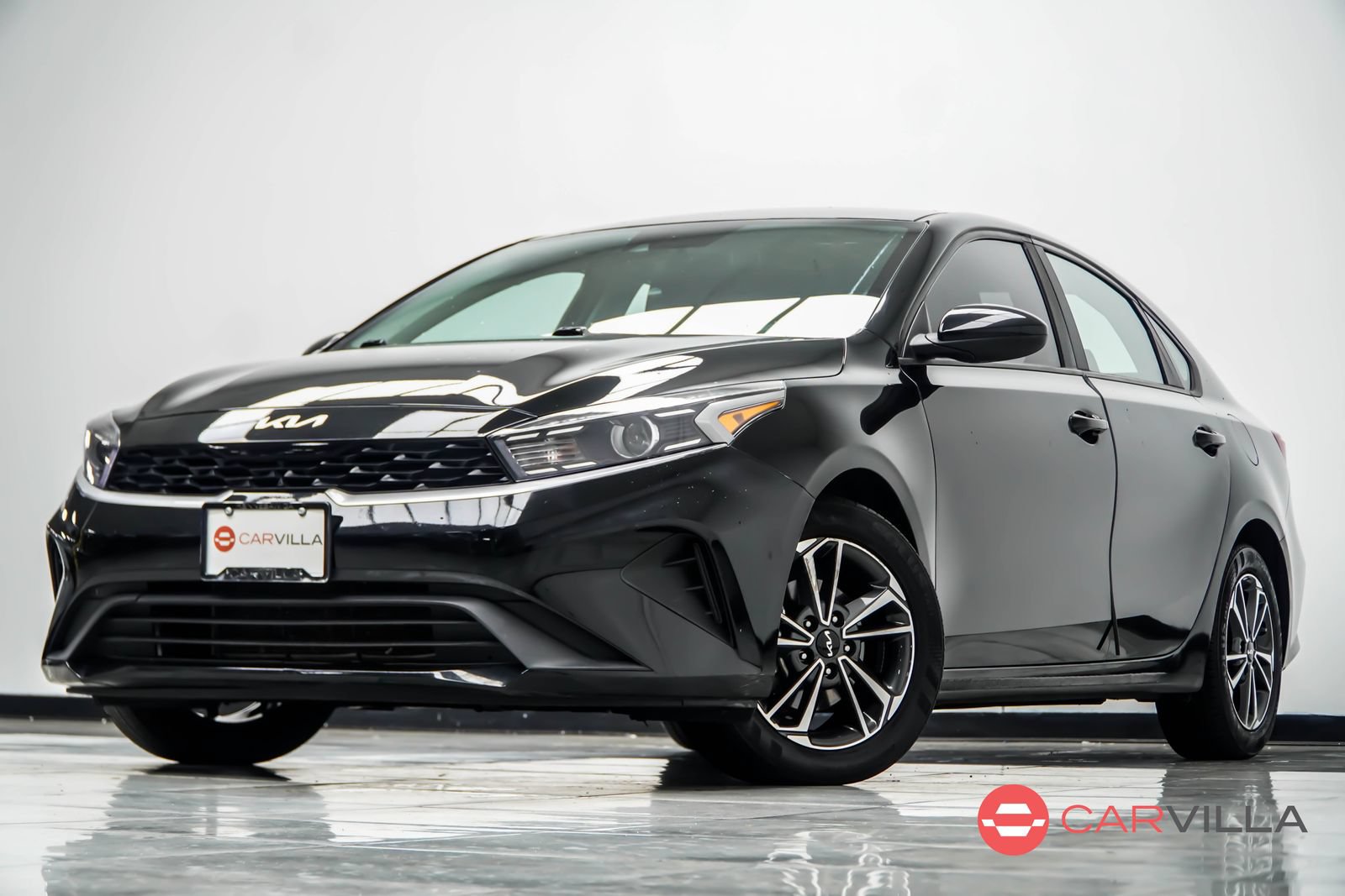 Used 2024 Kia Forte LXS FWD image 1