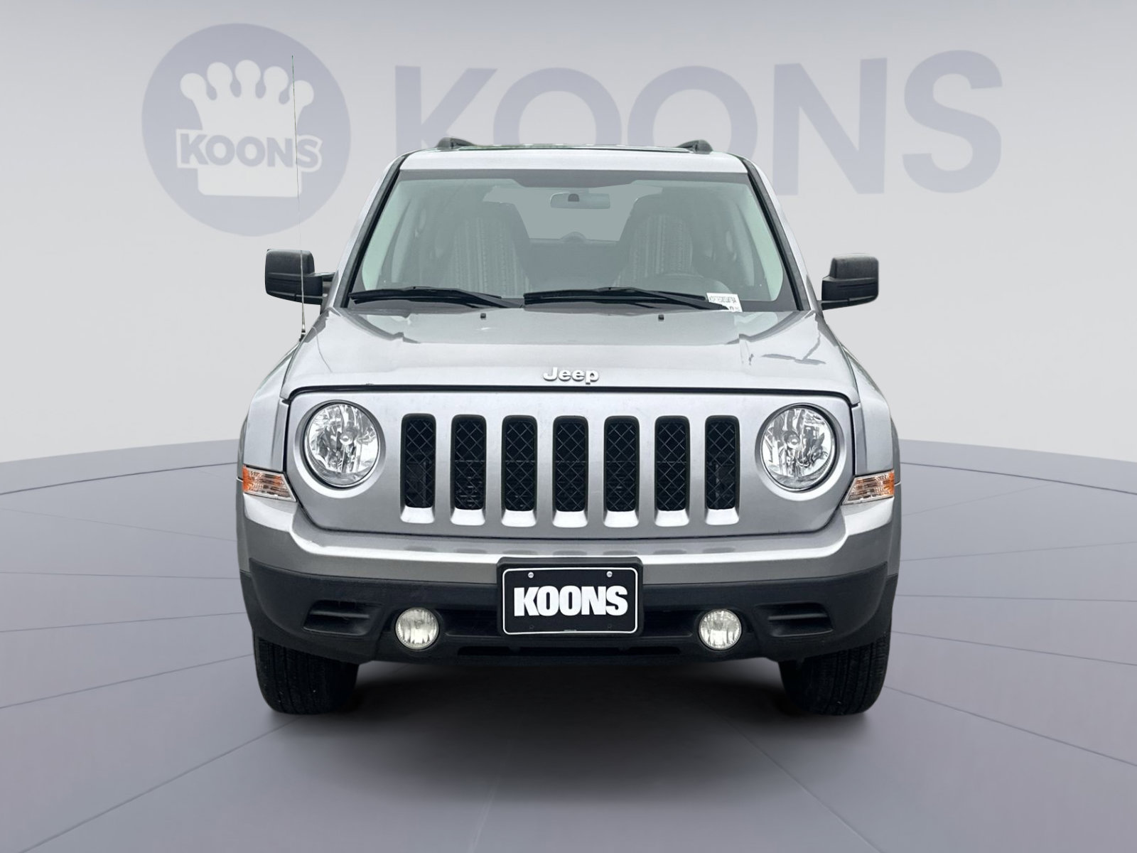 Used 2014 Jeep Patriot Latitude w/ Sun/Sound Group AWD/4WD image 4