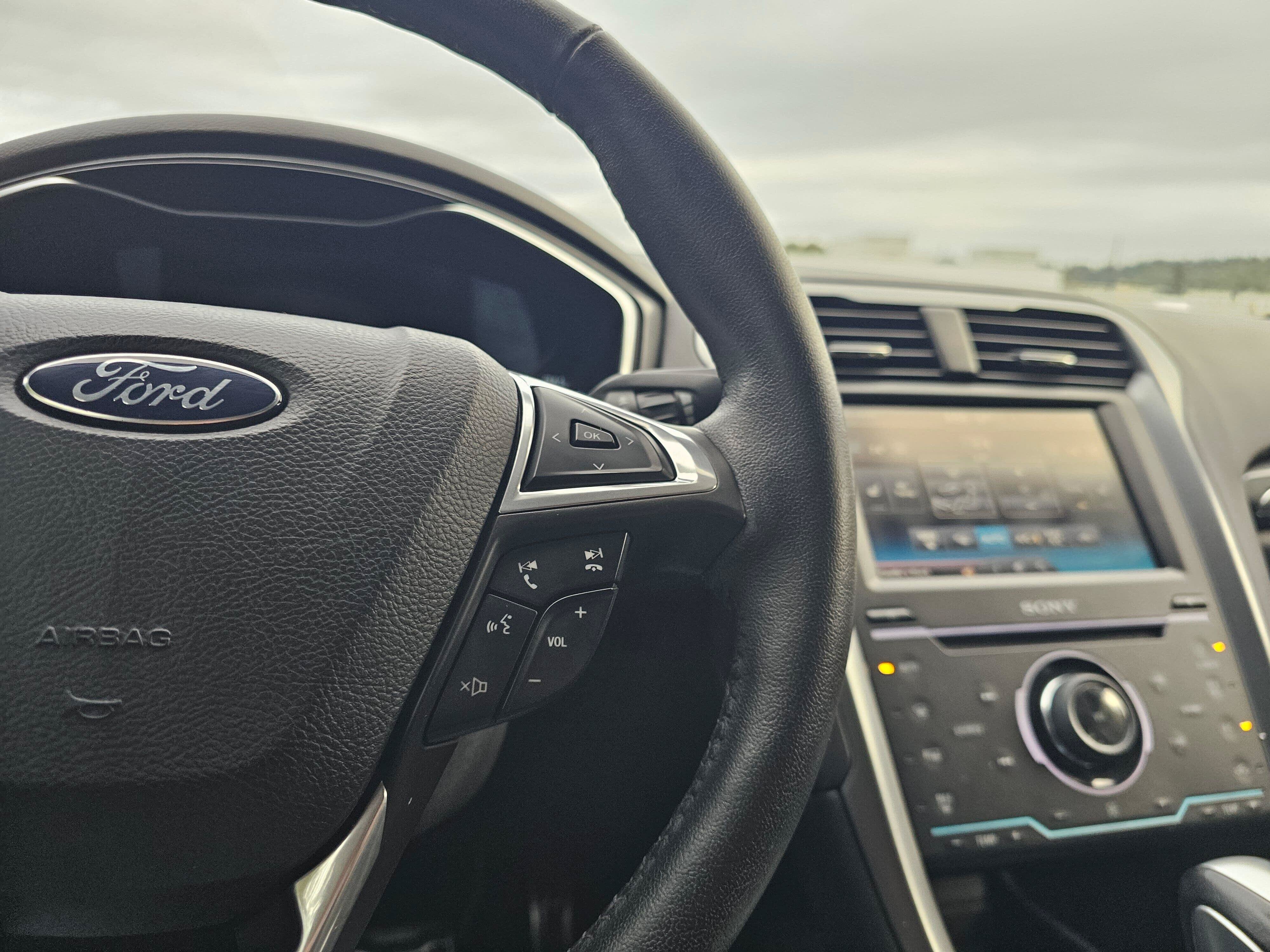 Used 2014 Ford Fusion Titanium FWD image 34