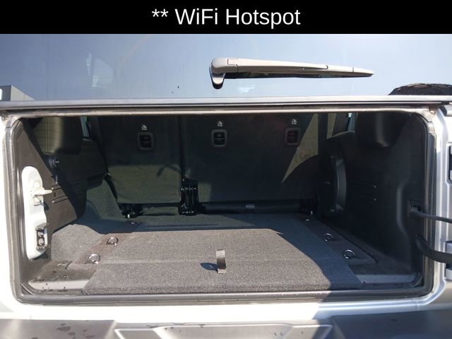 New 2024 Jeep Wrangler Unlimited Rubicon w/ Technology Group image 25