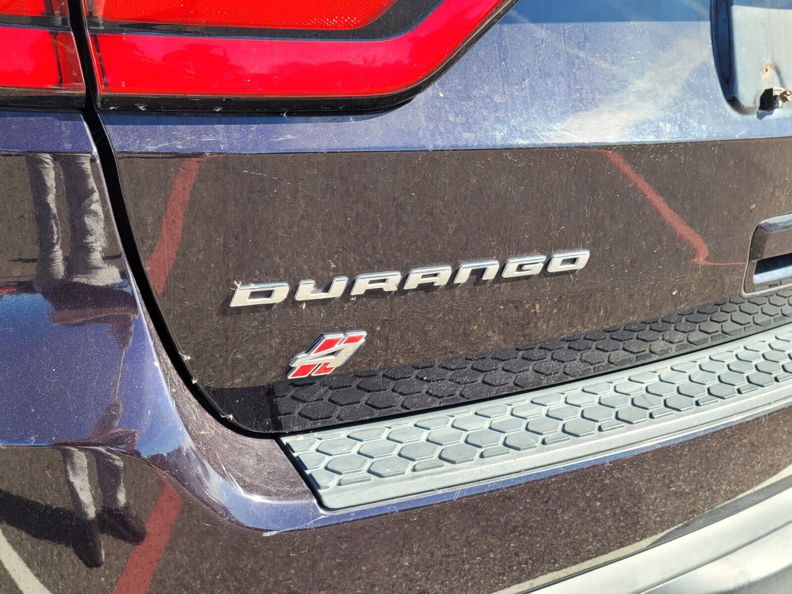 Used 2018 Dodge Durango SXT w/ Trailer Tow Group IV image 4