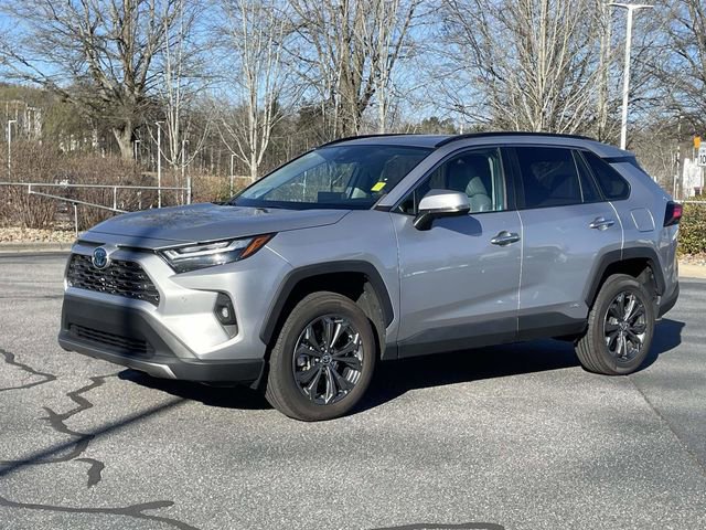 Used 2022 Toyota RAV4 Limited image 1