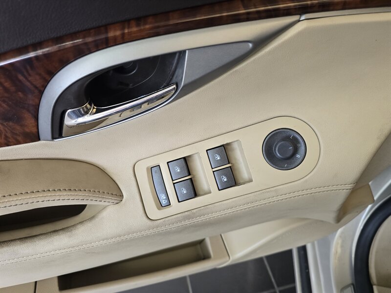 Used 2010 Buick LaCrosse CXL FWD image 17