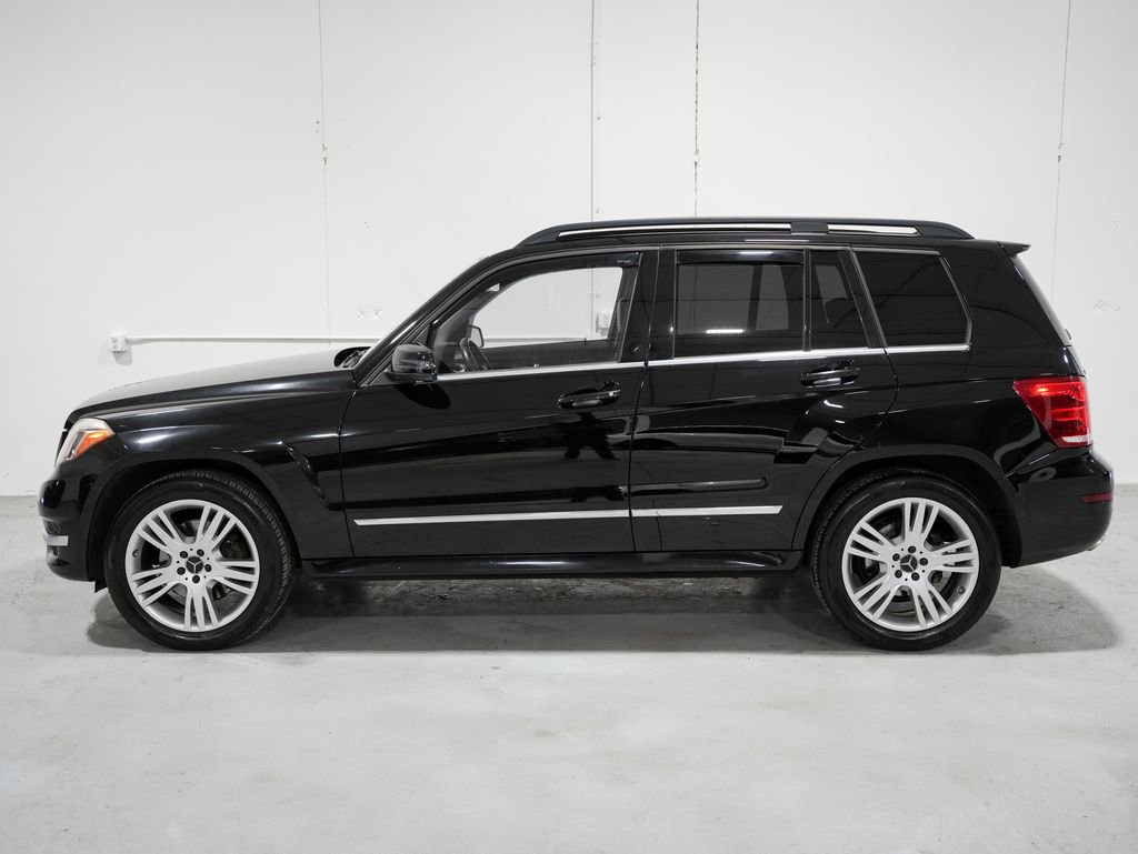 Used 2013 Mercedes-Benz GLK 350 4MATIC image 2