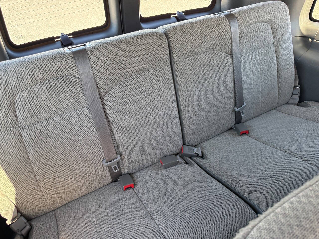 Used 2016 GMC Savana 3500 LT w/ LT Preferred Equipment Group RWD image 23