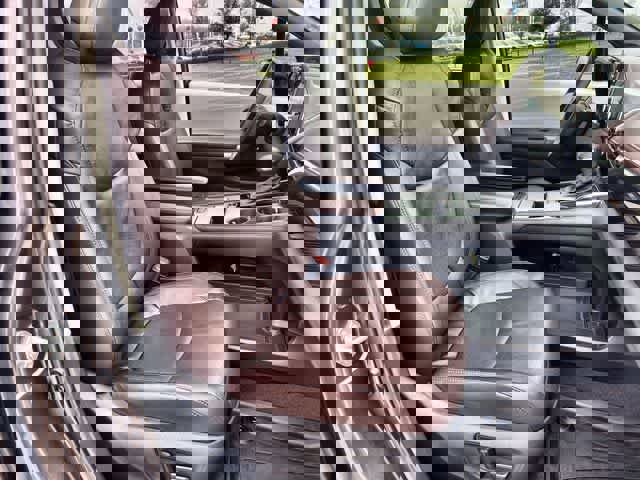 Used 2024 Toyota Sienna Platinum image 12