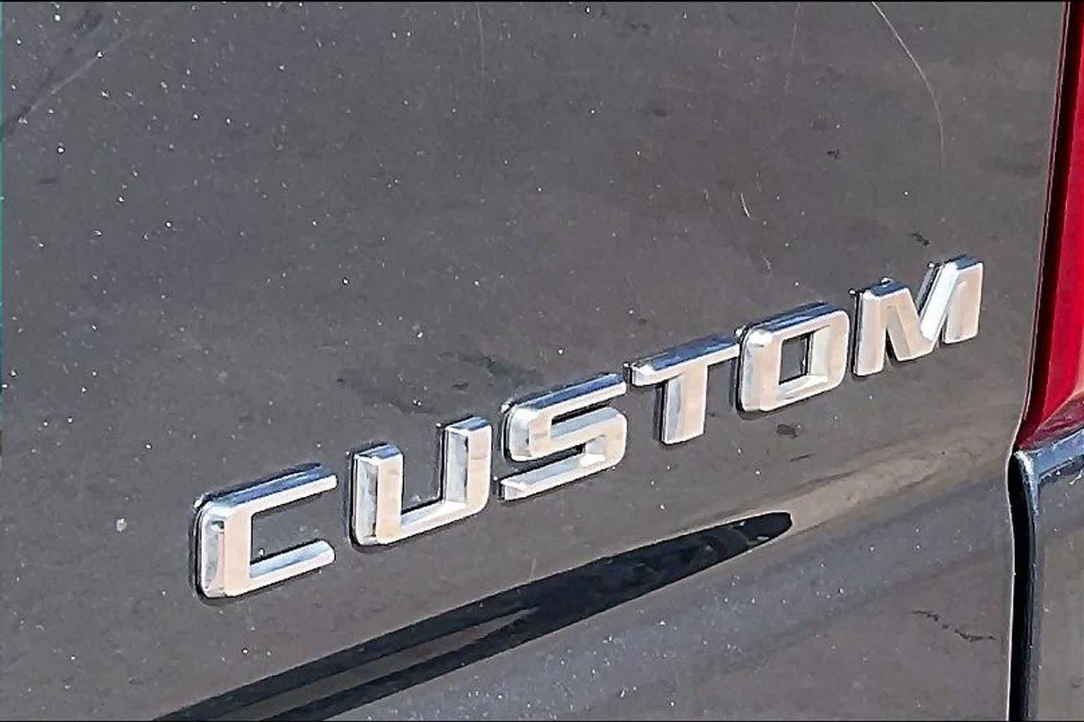 Used 2020 Chevrolet Silverado 1500 Custom w/ Custom Value Package AWD/4WD image 11