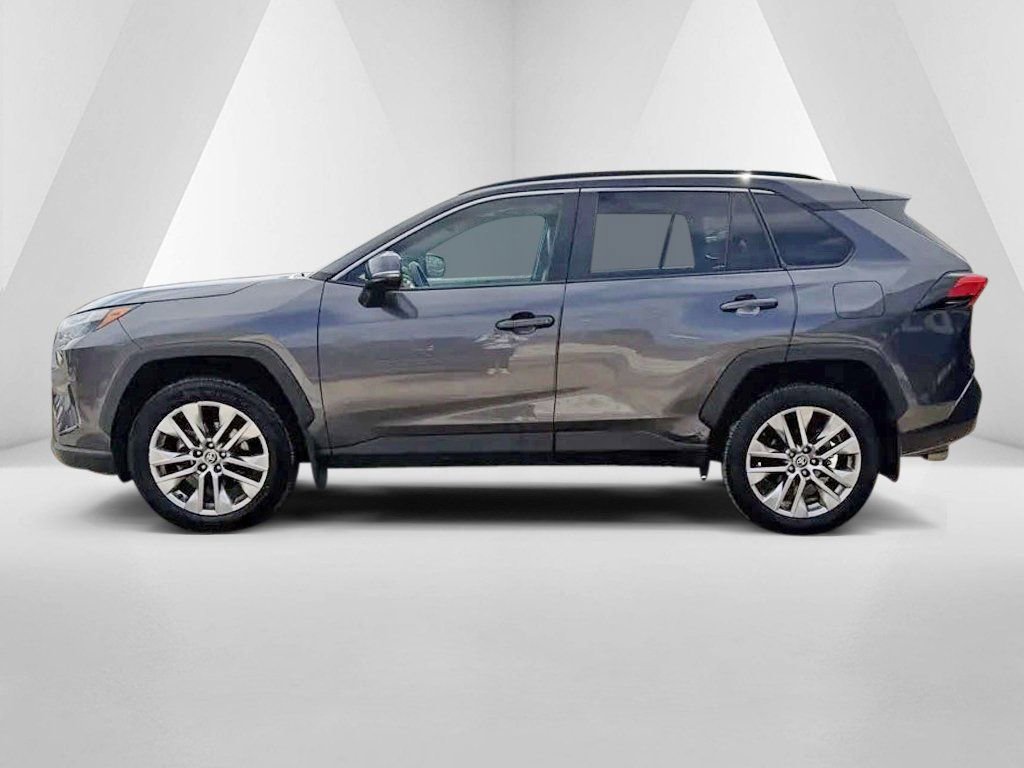 Used 2024 Toyota RAV4 XLE Premium w/ Weather Package FWD image 4