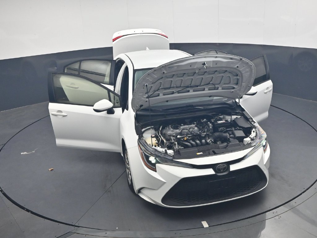 Used 2020 Toyota Corolla LE FWD image 40