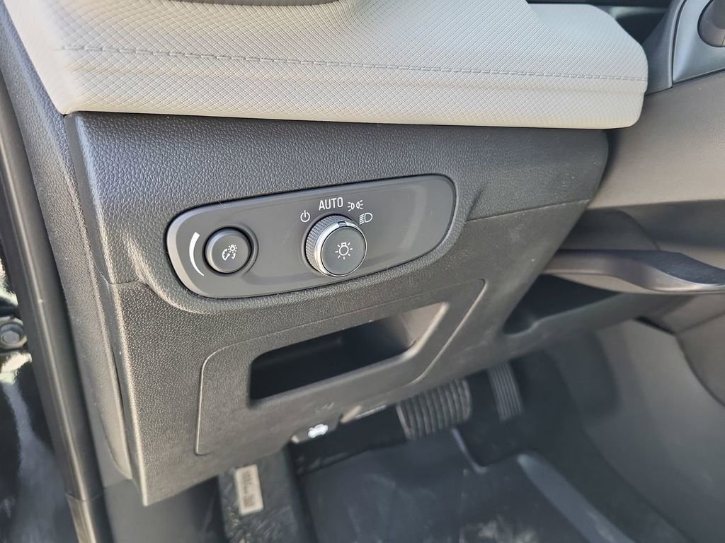 New 2026 Chevrolet TrailBlazer LS w/ LS Convenience Package FWD image 14