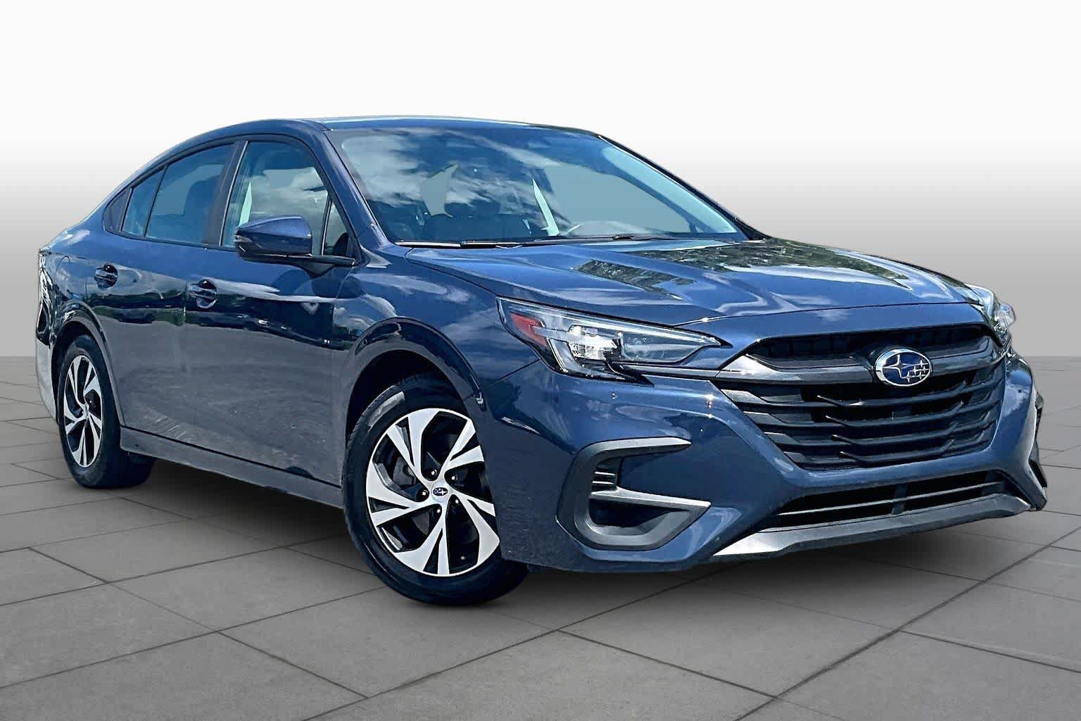 Used 2025 Subaru Legacy Premium AWD/4WD image 3