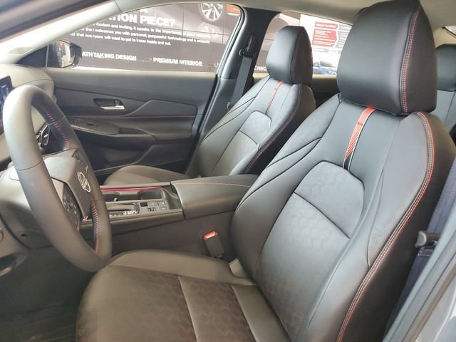 New 2026 Nissan Sentra SR w/ SR Premium Package FWD image 5