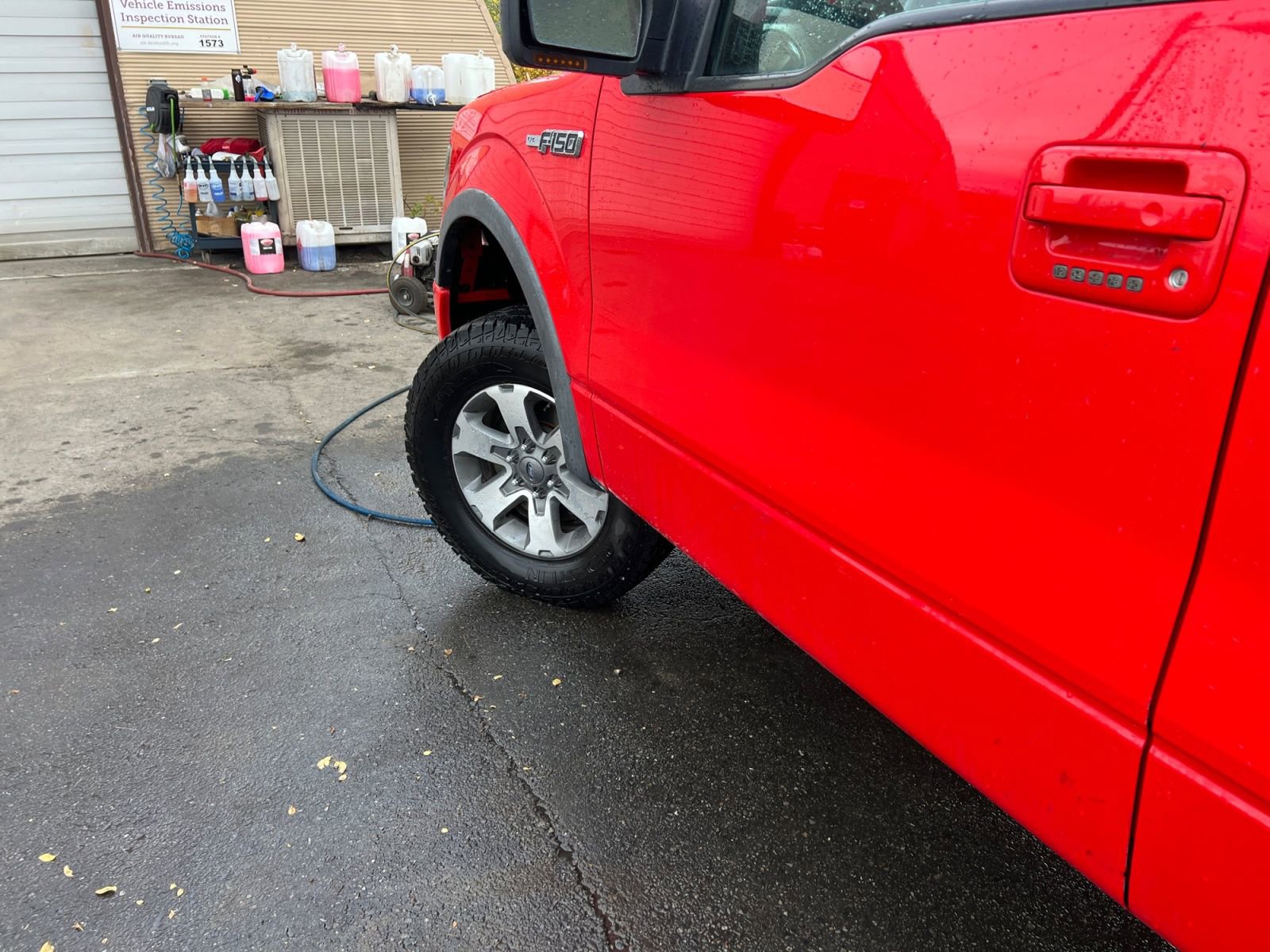 Used 2014 Ford F150 FX4 w/ Equipment Group 402A Luxury image 31