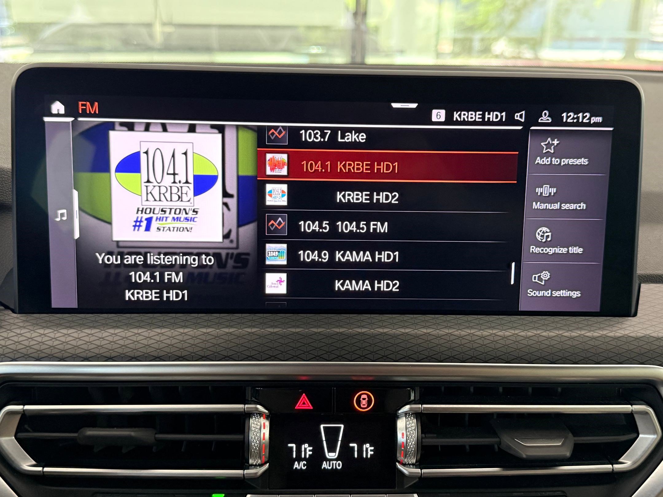 Used 2022 BMW X4 xDrive30i w/ M Sport Package 2 image 23