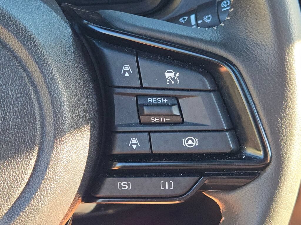 Certified 2025 Subaru Forester Premium AWD/4WD image 35