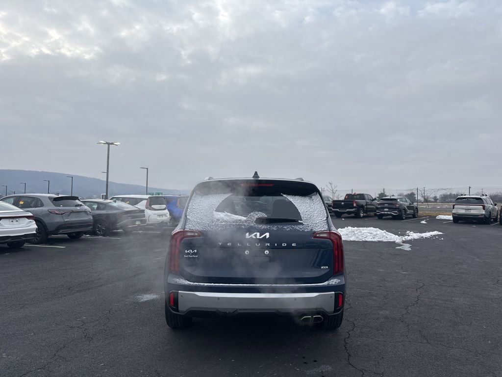 Used 2023 Kia Telluride S w/ S Sunroof Package image 4