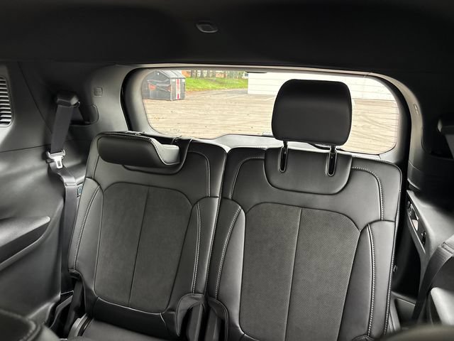 New 2027 Jeep Grand Cherokee L 4WD image 9