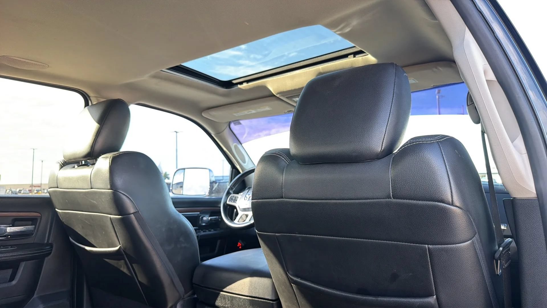 Used 2013 RAM 3500 Laramie AWD/4WD image 73