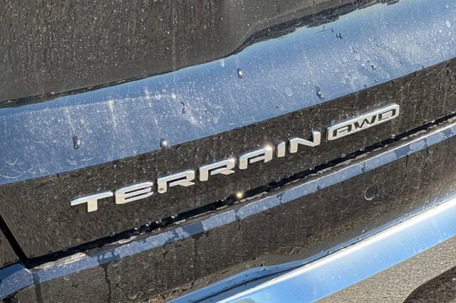 New 2026 GMC Terrain Denali w/ LPO, Floor Liner Package image 33