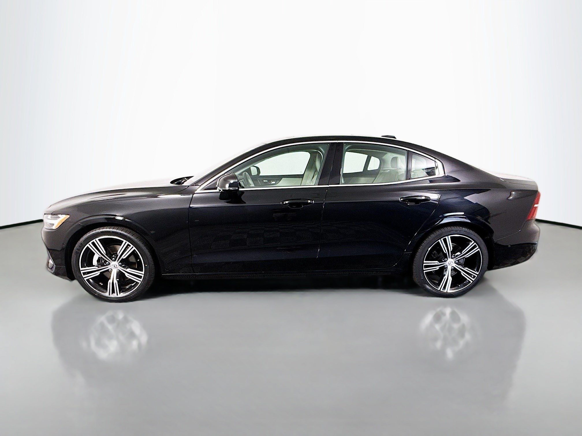 Used 2021 Volvo S60 T5 Inscription AWD/4WD image 6