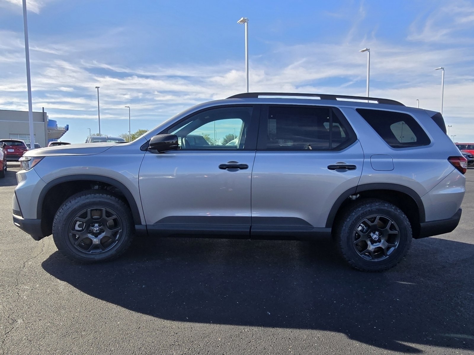 New 2025 Honda Pilot TrailSport image 14