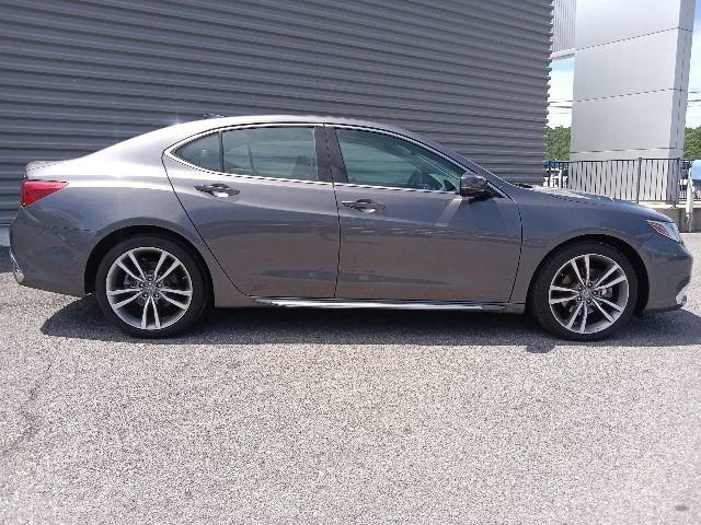 Used 2020 Acura TLX V6 w/ Technology Package FWD image 2