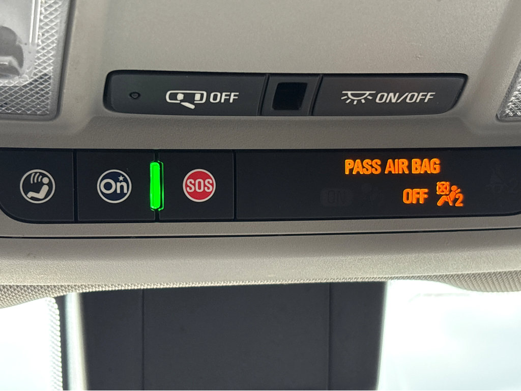 Used 2022 Chevrolet Equinox LS w/ LS Convenience Package image 24