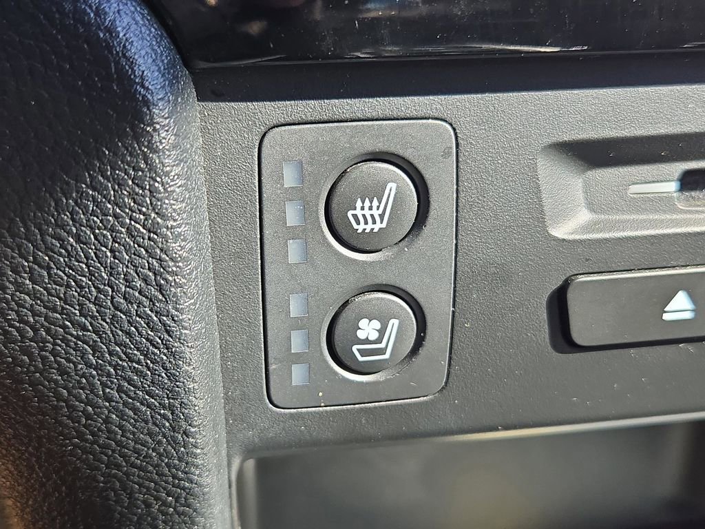 Used 2021 Honda Pilot Elite image 35